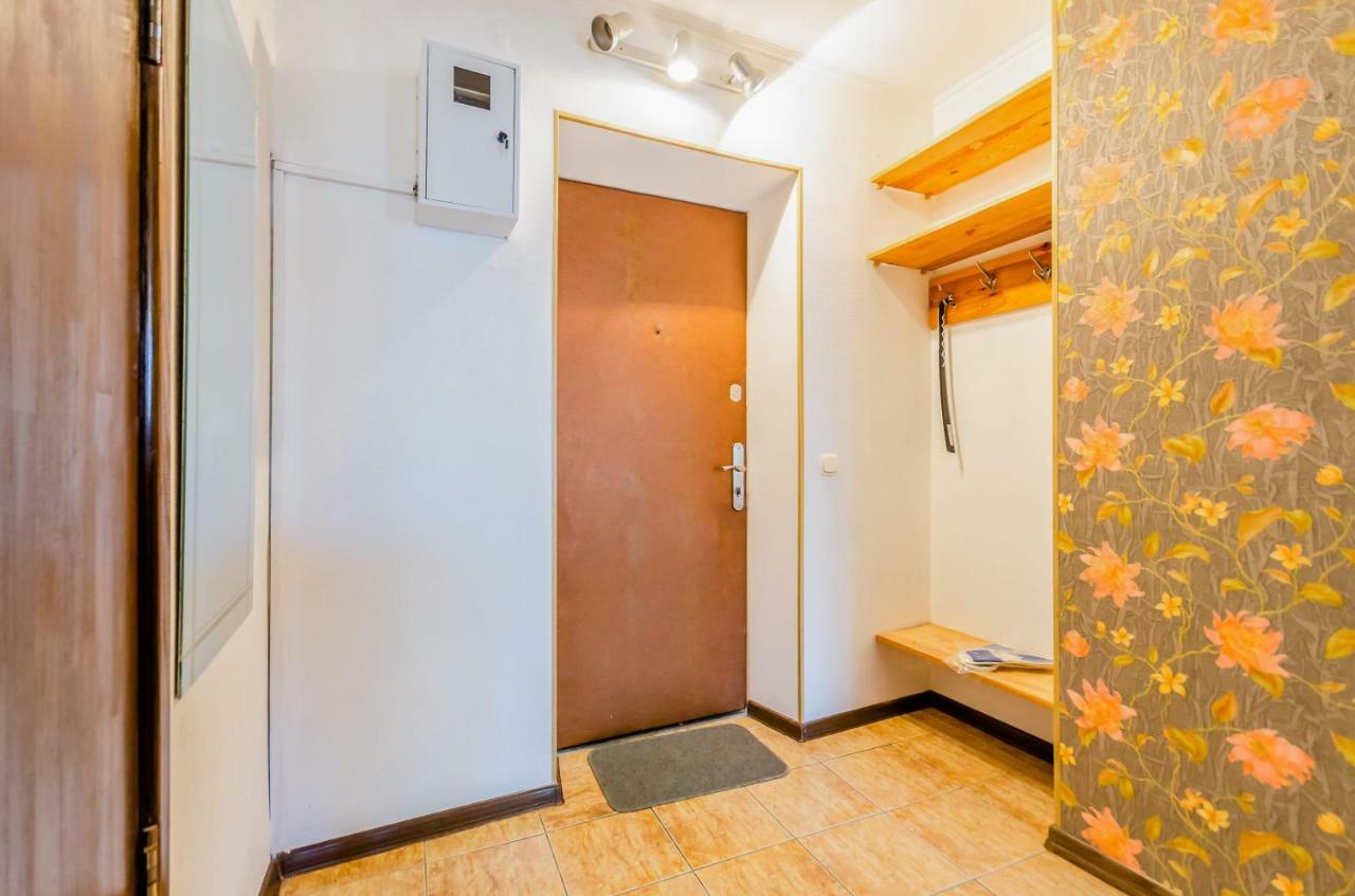 Kozzy Apartment In Kiev City Center Lu7 Екстериор снимка